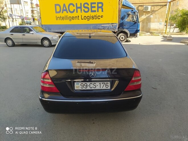 Mercedes E 240 2002, 318,231 km - 2.6 l - Bakı