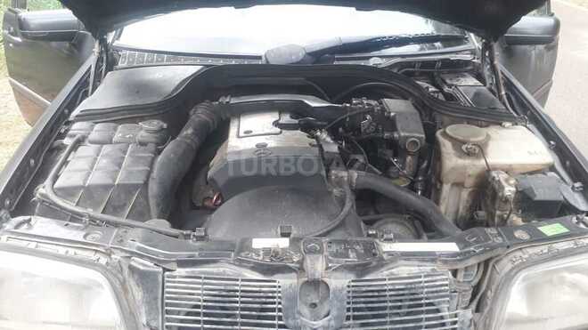 Mercedes C 200 1995, 458,000 km - 2.0 l - Sumqayıt