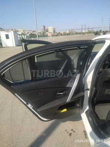 BMW 523 2005, 220,000 km - 2.5 l - Bakı