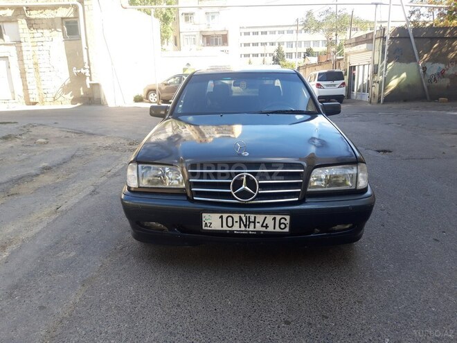 Mercedes C 220 1995, 197,000 km - 2.2 l - Bakı