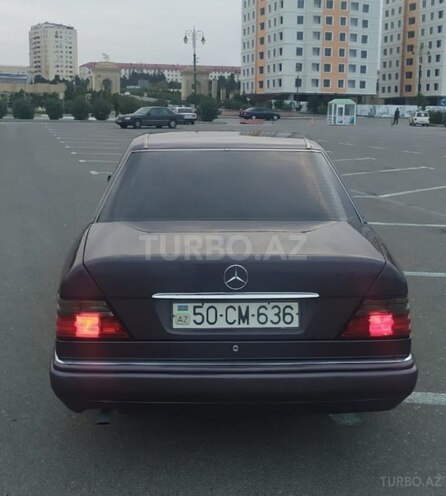 Mercedes E 200 1994, 450,000 km - 2.0 l - Sumqayıt