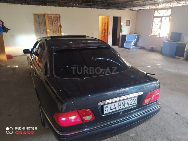 Mercedes E 230 1996, 384,546 km - 2.3 л - Qazax