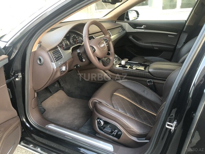 Audi A8 2014, 110,000 km - 4.0 l - Bakı