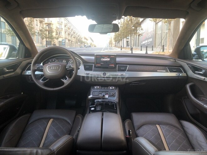 Audi A8 2014, 110,000 km - 4.0 l - Bakı