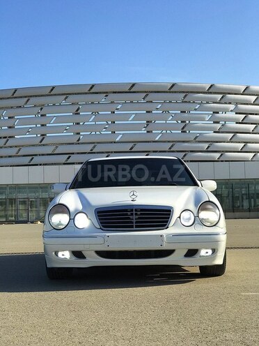 Mercedes E 240 2000, 317,725 km - 2.4 l - Bakı
