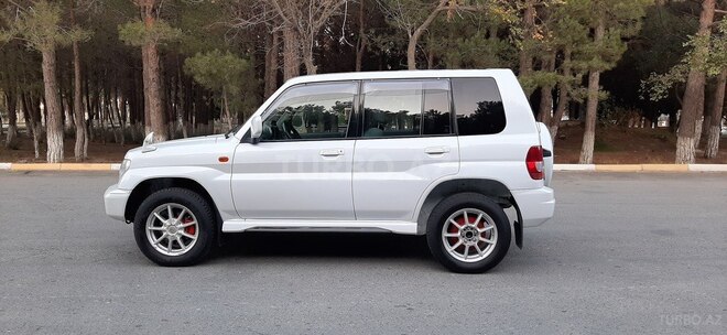 Mitsubishi Pajero io 1999, 215,000 km - 1.8 l - Sumqayıt