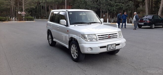Mitsubishi Pajero io 1999, 215,000 km - 1.8 l - Sumqayıt