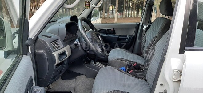 Mitsubishi Pajero io 1999, 215,000 km - 1.8 l - Sumqayıt
