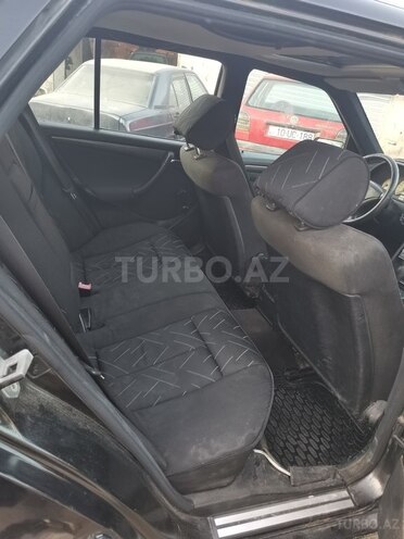Mercedes C 200 2000, 417,617 km - 2.0 l - Bakı