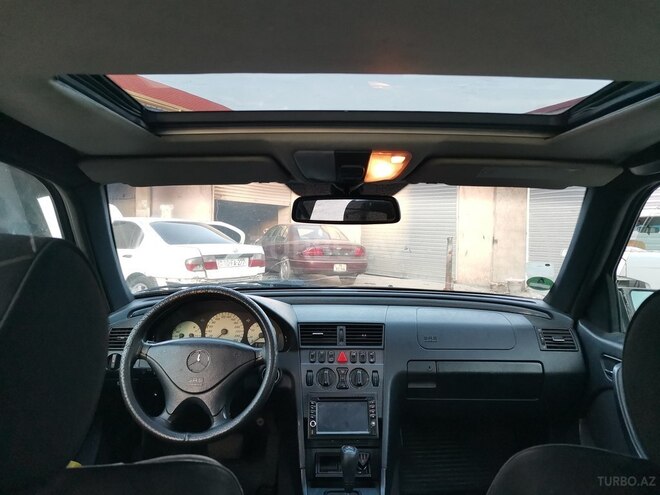 Mercedes C 200 2000, 417,617 km - 2.0 l - Bakı