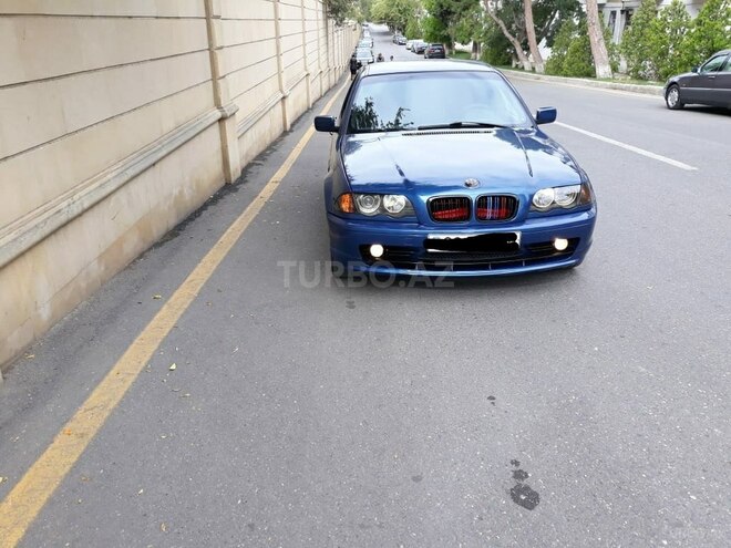BMW 320 2001, 337,000 km - 2.0 л - Bakı
