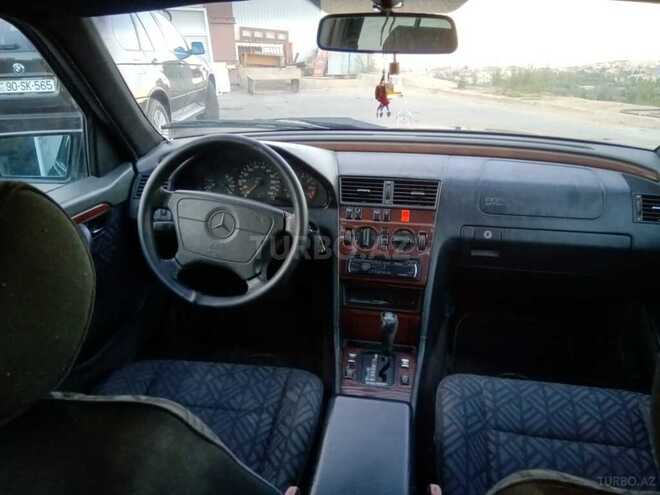 Mercedes C 220 1994, 300,000 km - 2.2 l - Bakı