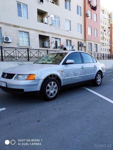 Volkswagen Passat 2000, 316,000 km - 1.8 l - Bakı