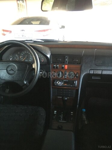 Mercedes C 180 1994, 350,000 km - 1.8 l - İmişli