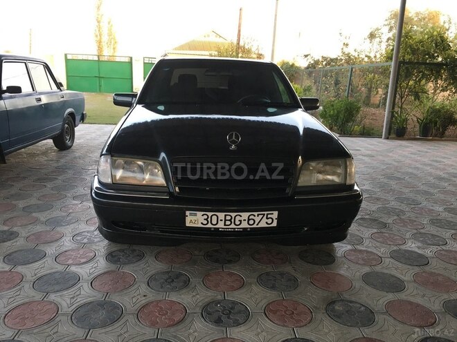 Mercedes C 180 1994, 350,000 km - 1.8 l - İmişli
