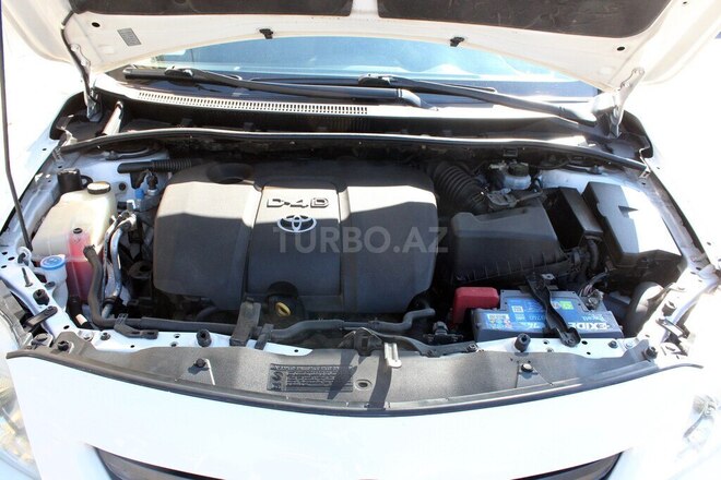Toyota Corolla 2009, 252,900 km - 1.4 л - Bakı