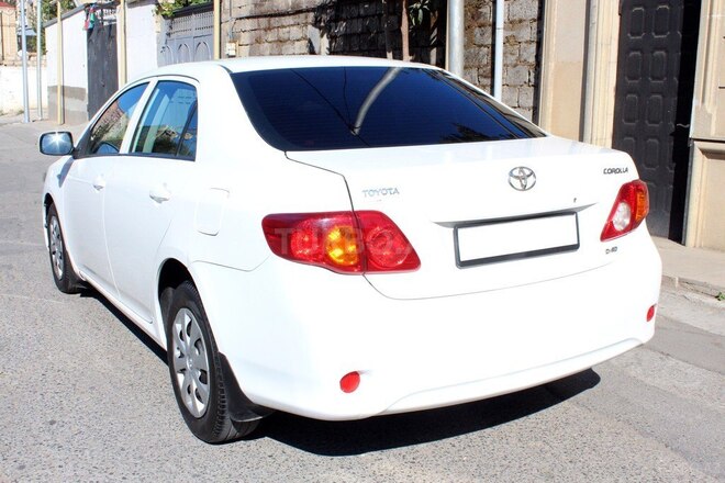 Toyota Corolla 2009, 252,900 km - 1.4 л - Bakı
