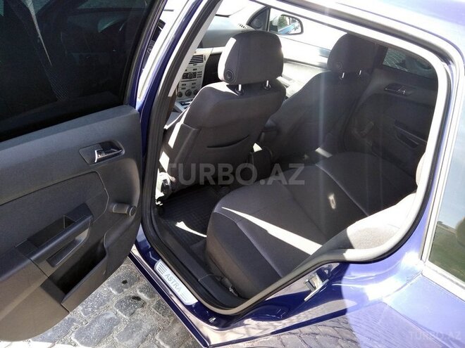 Opel Astra 2010, 185,000 km - 1.3 l - Bakı