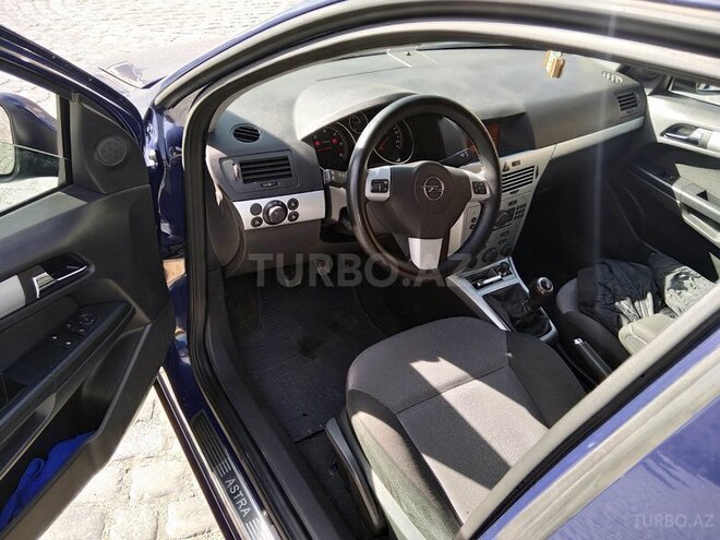 Opel Astra 2010, 185,000 km - 1.3 l - Bakı