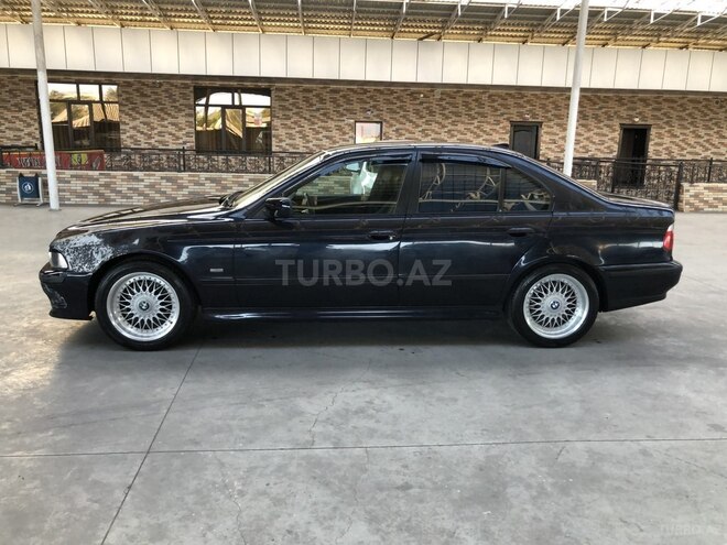BMW 528 1998, 200,000 km - 2.8 л - Gəncə