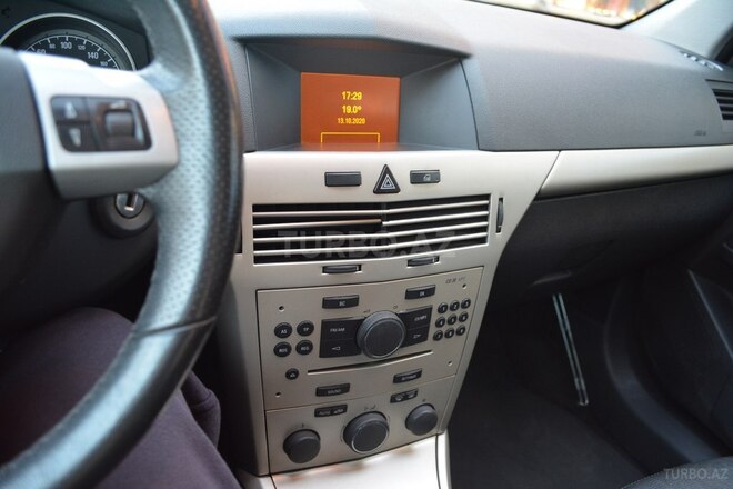 Opel Astra 2008, 197,000 km - 1.3 л - Bakı