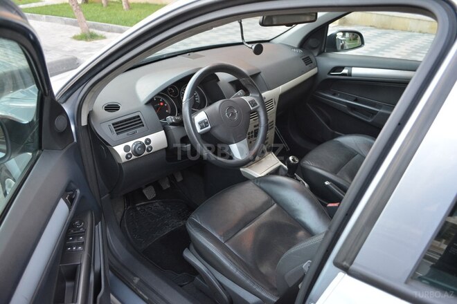 Opel Astra 2008, 197,000 km - 1.3 л - Bakı