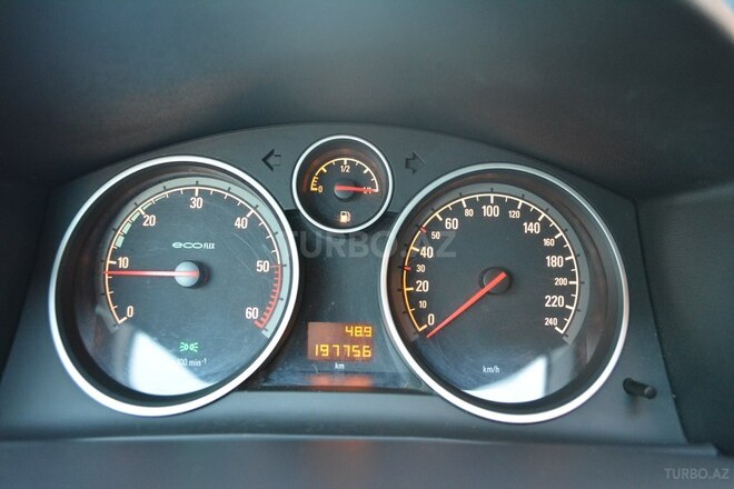 Opel Astra 2008, 197,000 km - 1.3 л - Bakı