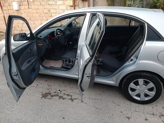 Kia Rio 2006, 218,000 km - 1.5 l - Bakı