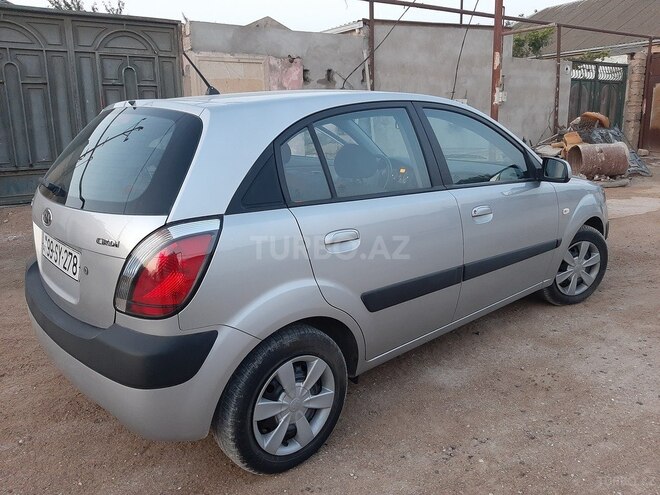 Kia Rio 2006, 218,000 km - 1.5 l - Bakı