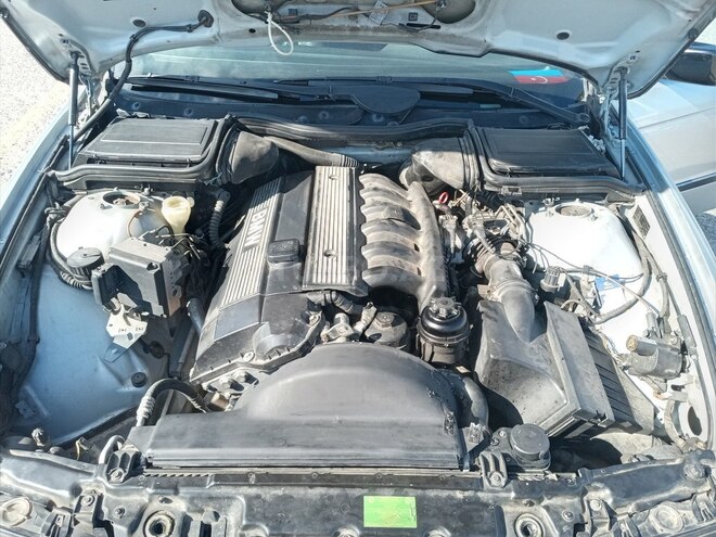 BMW 520 1996, 359,280 km - 2.0 l - Bakı