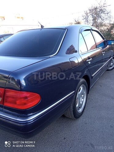 Mercedes E 240 1997, 306,000 km - 2.4 l - Bakı