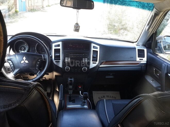 Mitsubishi Pajero 2007, 240,000 km - 3.0 l - Bakı