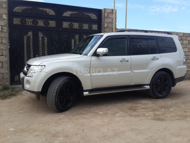 Mitsubishi Pajero 2007, 240,000 km - 3.0 l - Bakı