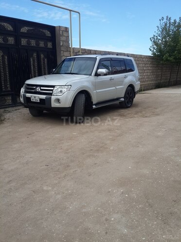 Mitsubishi Pajero 2007, 240,000 km - 3.0 l - Bakı