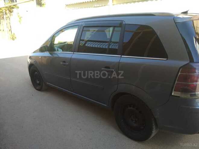 Opel Zafira 2005, 240,000 km - 1.5 л - Bakı