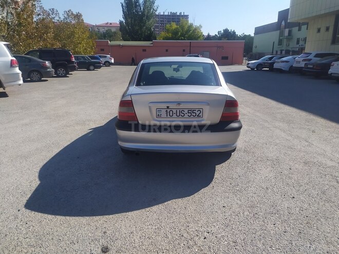 Opel Vectra 1996, 400,000 km - 2.0 л - Bakı