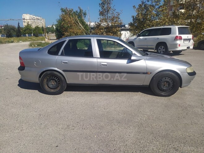 Opel Vectra 1996, 400,000 km - 2.0 л - Bakı