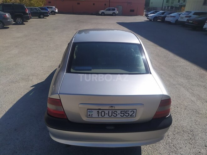 Opel Vectra 1996, 400,000 km - 2.0 л - Bakı