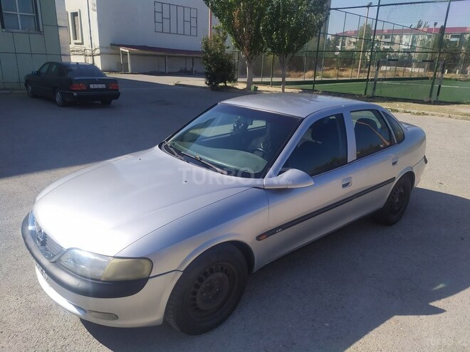 Opel Vectra 1996, 400,000 km - 2.0 л - Bakı