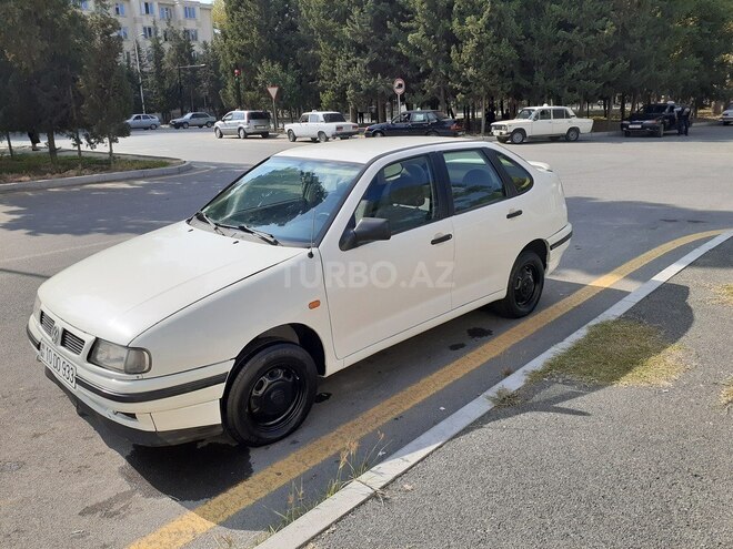 Volkswagen Polo 1996, 198,000 km - 1.6 l - Mingəçevir