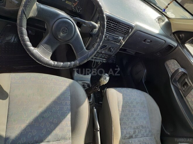 Volkswagen Polo 1996, 198,000 km - 1.6 l - Mingəçevir