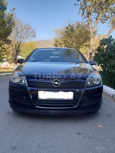 Opel Astra 2004, 205,333 km - 1.4 l - Şəki
