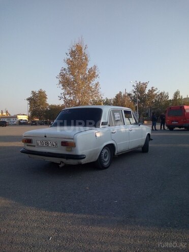 LADA (VAZ) 2111 1979, 235,000 km - 1.5 л - Yevlax