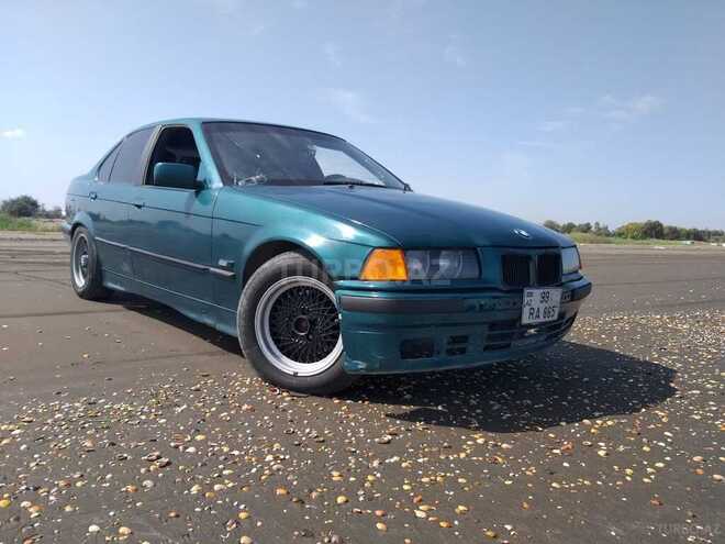 BMW 318 1993, 425,000 km - 1.8 l - Xaçmaz