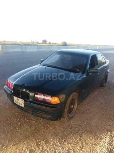 BMW 318 1993, 425,000 km - 1.8 l - Xaçmaz