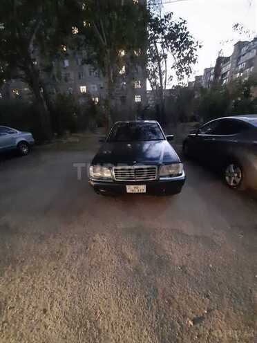 Mercedes C 280 1995, 196,990 km - 2.8 l - Bakı