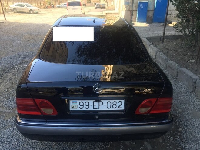 Mercedes E 200 1997, 528,000 km - 2.0 l - Bakı