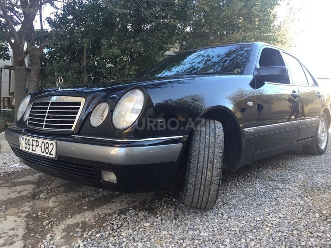 Mercedes E 200 1997, 528,000 km - 2.0 l - Bakı