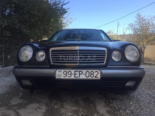Mercedes E 200 1997, 528,000 km - 2.0 l - Bakı