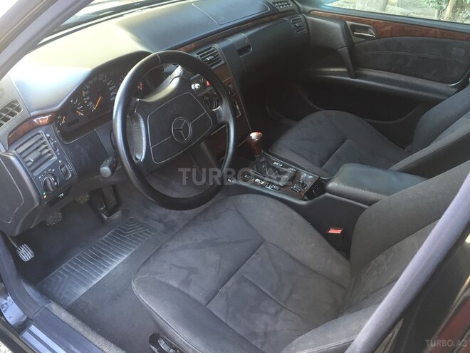Mercedes E 200 1997, 528,000 km - 2.0 l - Bakı